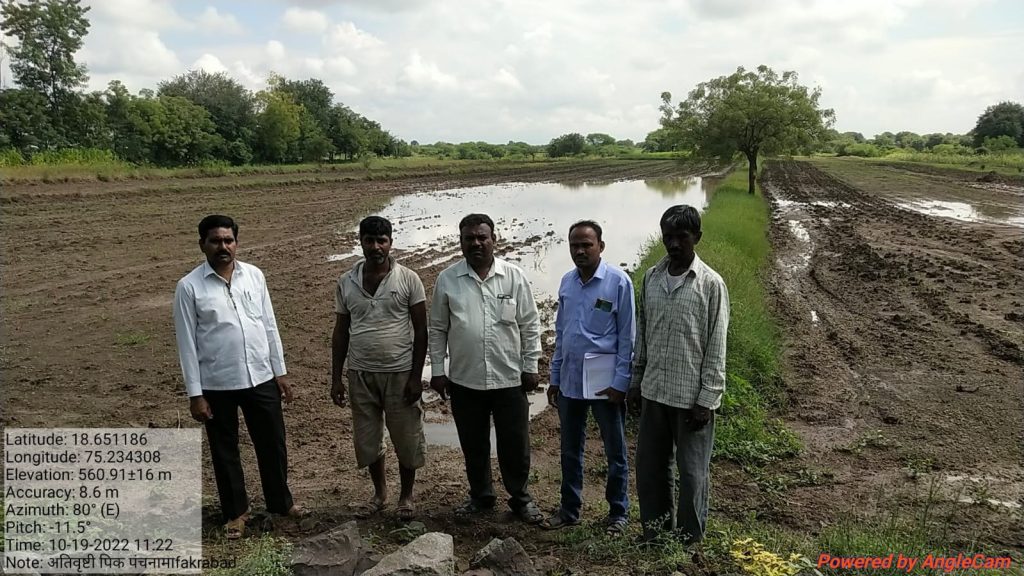 Joint Panchnama of the damage due to heavy rain in Jamkhed taluka has been launched by Agriculture and Revenue Department, see the overview of the damaged area in the photo.