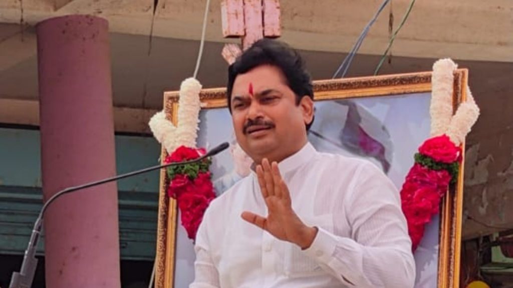 Why is this the Baramati pattern?, MLA Ram Shinde fired cannon at rohit pawar,Ram Shinde gave an open challenge to MLA Rohit Pawar, ..then he will resign in 24 hours - Ram Shinde