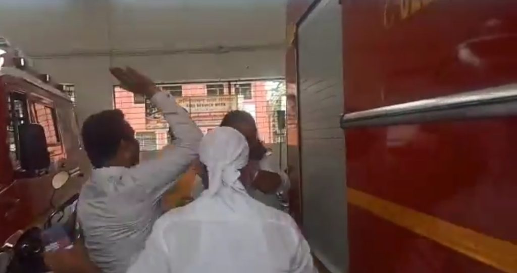Karni Sena's Maharashtra president Ajay Singh Sengar was beaten by Bhimsainiks,  panvel news 