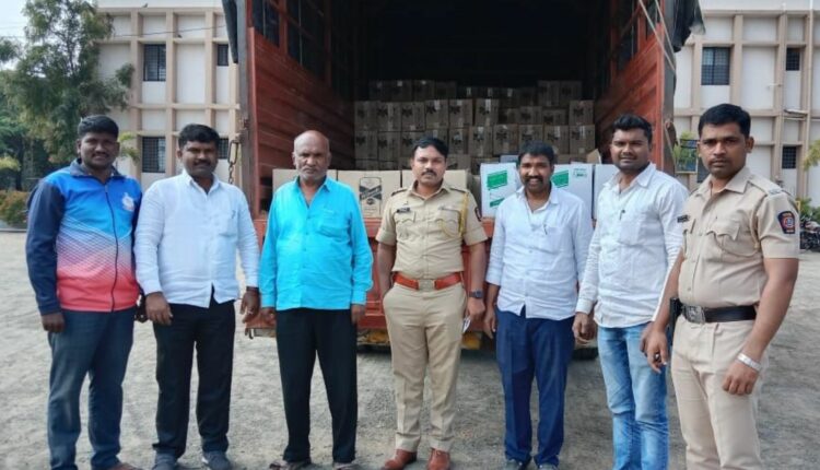 Raid on tempo in Karjat smuggling foreign liquor; 34 lakhs seized by DYSP Annasaheb Jadhav's team